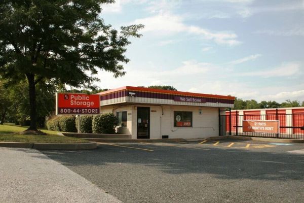 Public Storage - Dundalk - 8800 Wise Ave