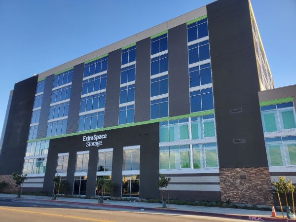Extra Space Storage - 7930 - Los Angeles - Venice Blvd