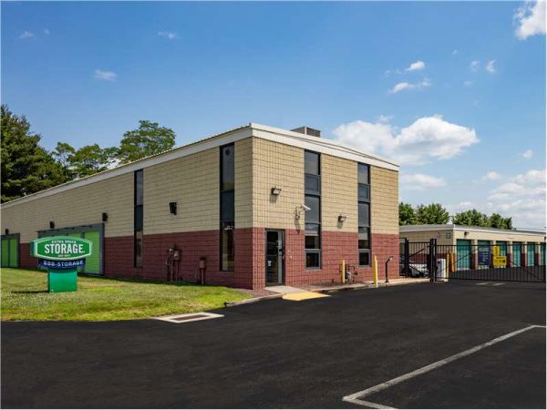 Extra Space Storage - 0183 - East Hartford - Roberts St