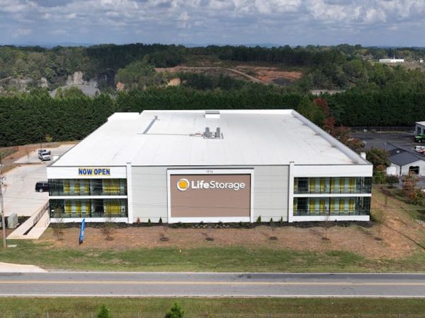 Extra Space Storage - 4226 - Statesville - Northside Dr