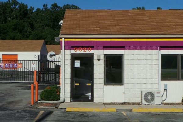 Public Storage - Fort Wayne - 5020 Bluffton Road