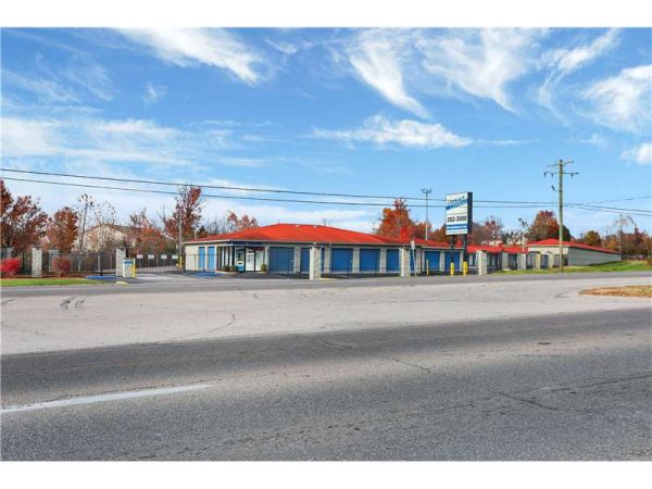 Extra Space Storage - 2189 - Jeffersonville - 10th St.