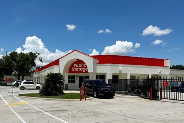 Public Storage - Orlando - 235 E Oak Ridge Road