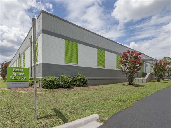 Extra Space Storage - 1743 - Greenville - Laurens Rd