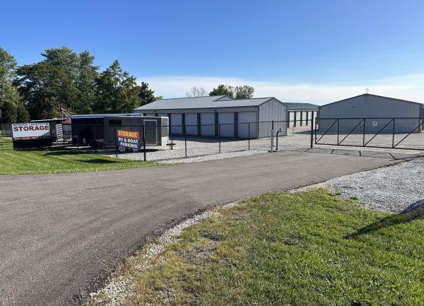 Medina Lafayette Storage