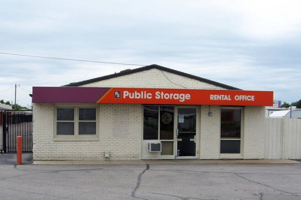 Public Storage - Wichita - 1445 S Tyler Road