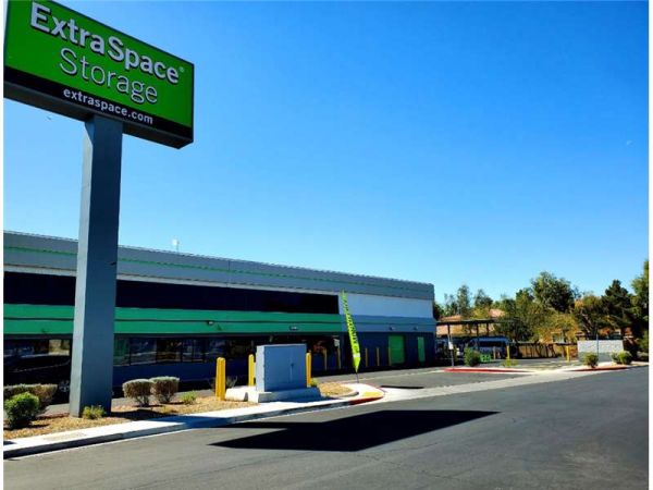 Extra Space Storage - 1733 - Las Vegas - Rancho Dr