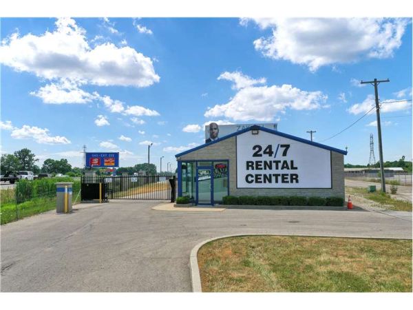 Extra Space Storage - 2146 - Anderson - Madison Ave