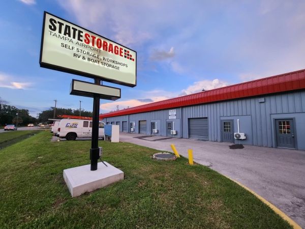 Tampa Airport Storage