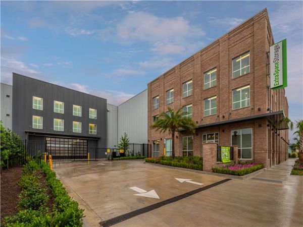 Extra Space Storage - 7145 - New Orleans - Tchopitoulas