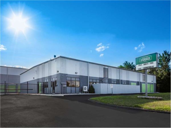Extra Space Storage - 0568 - Brookfield - Federal Rd