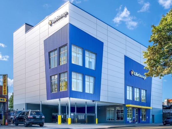 Extra Space Storage - 4190 - Brooklyn - Fort Hamilton Pkwy