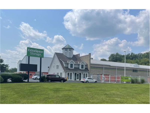 Extra Space Storage - 7672 - North Brunswick - Adams Lane