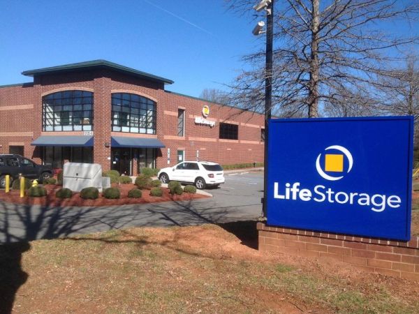 Extra Space Storage - 3281 - Mint Hill - Zeb Morris Way