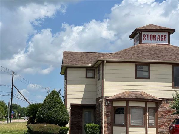 Extra Space Storage - 7919 - Baytown - 4500 Decker Dr