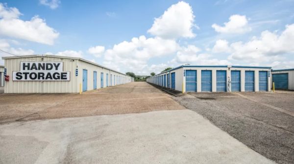 Handy Mini Self Storage (Wynne)