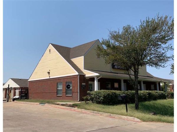 Extra Space Storage - 7783 - Dallas - Military Pkwy