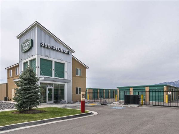 Extra Space Storage - 8464 - Pleasant Grove - 220 South