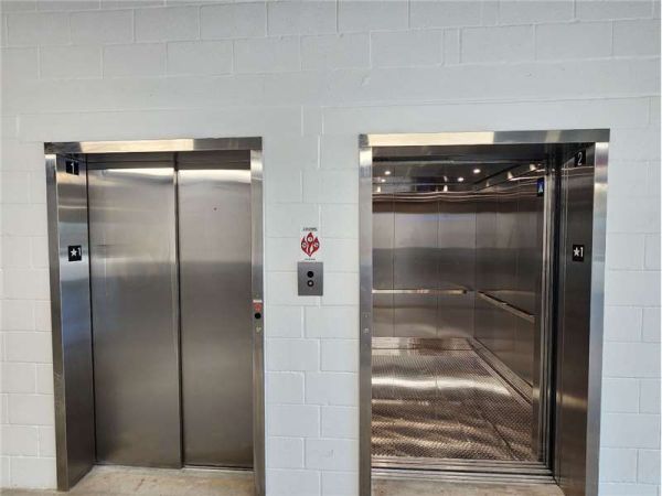Extra Space Storage - 7845 - Fort Myers - 17780 San Carlos Blvd