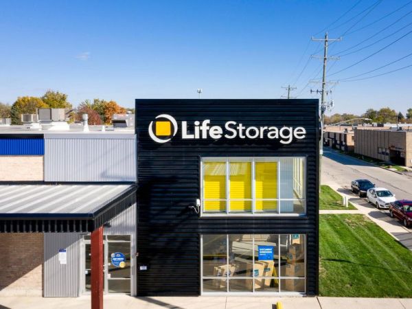 Extra Space Storage - 3465 - La Grange - Shawmut Ave