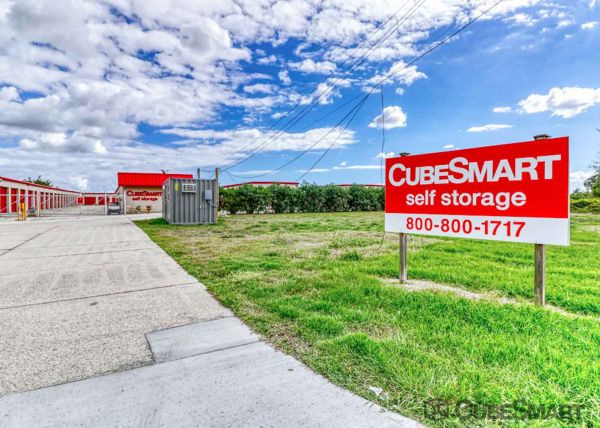 CubeSmart Self Storage - 215 Timber Ridge Street
