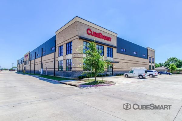 CubeSmart Self Storage - TX Burleson Miles Ave