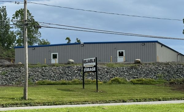 Reliable Storage - 564 N Perry St