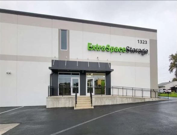 Extra Space Storage - 6034 - Pikesville - Greenwood Rd