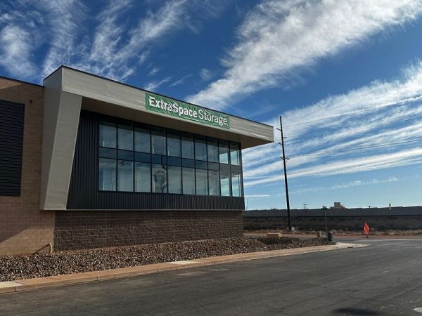 Extra Space Storage - 6632 - Washington - E Buena Vista Blvd