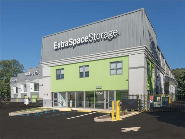Extra Space Storage - 1518 - Watchung - Route 22