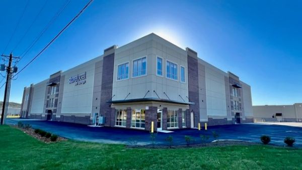 Storelocal Self Storage - Oak Ridge
