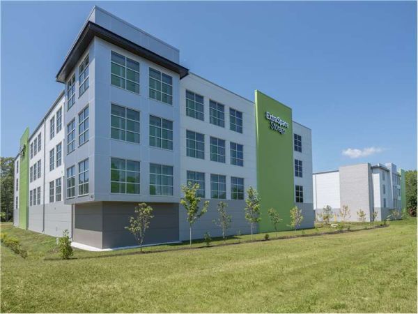 Extra Space Storage - 7010 - White Plains - Joyce Place
