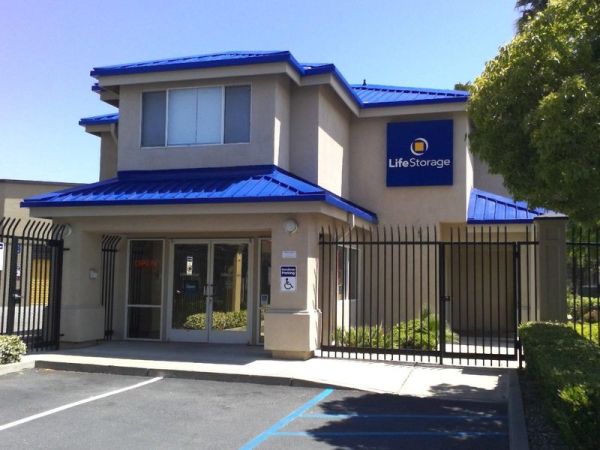 Extra Space Storage - 3560 - San Jose - Las Plumas Ave