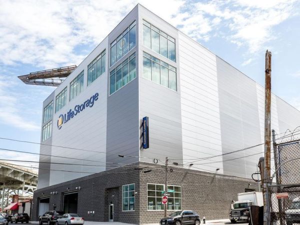 Extra Space Storage - 3529 - Long Island City - 29th St