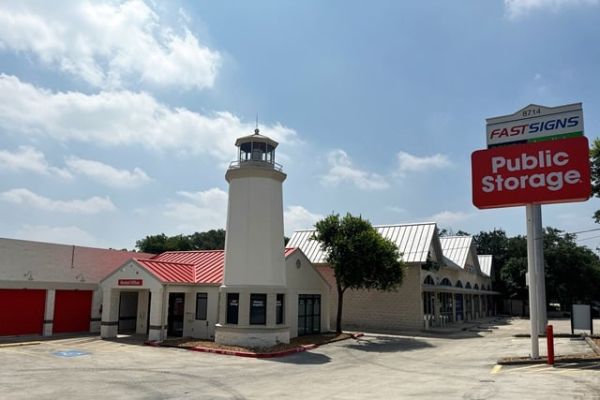 Public Storage - San Antonio - 8726 Fredericksburg Road