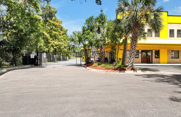 Storage King USA - 142 - Tallahassee, FL. - Apalachee Pkwy