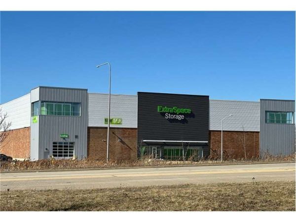 Extra Space Storage - 6068 - Itasca - Norwood Ave