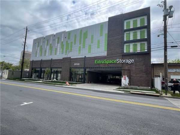 Extra Space Storage - 7171 - Rockville - Stonestreet Ave