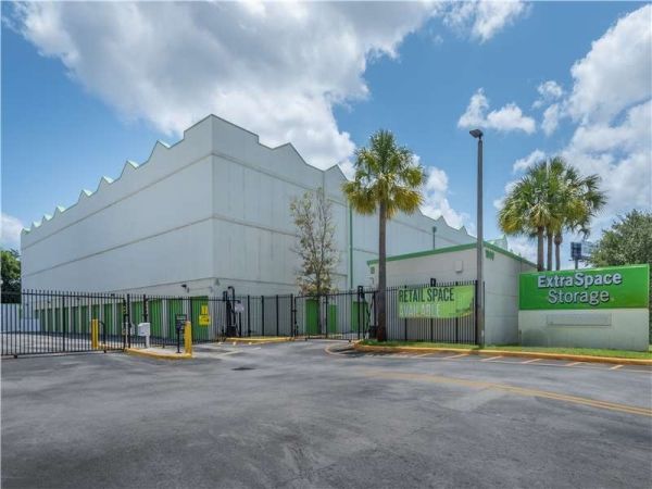 Extra Space Storage - 7196 - Fort Lauderdale - 1900 NW 19th St