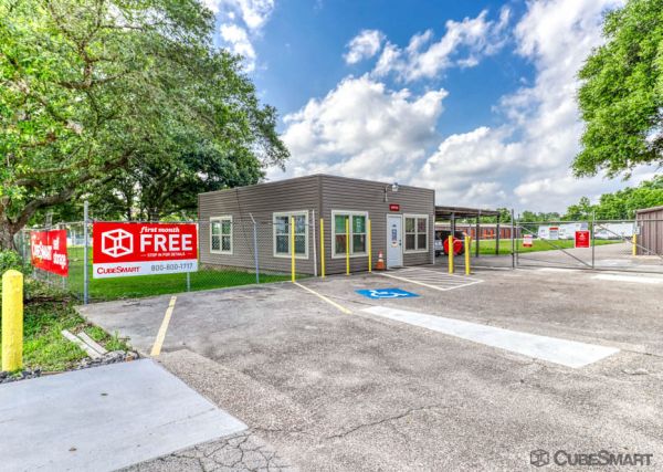 CubeSmart Self Storage TX Santa Fe Hwy 6