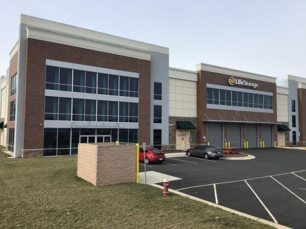 Extra Space Storage - 3531 - Chantilly - Eastgate View Dr