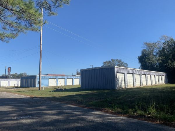 Hampton storage