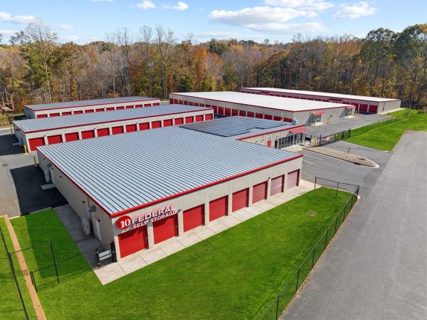 10 Federal Storage - Bakatsias Ln