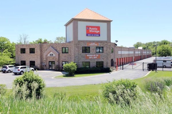 Public Storage - Elgin - 830 Steel St