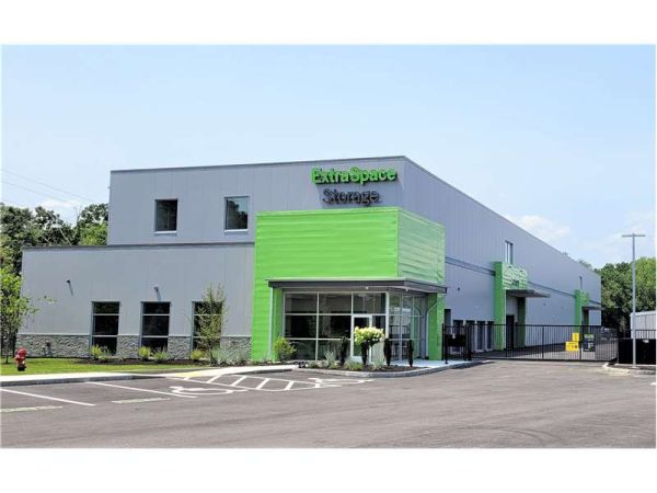 Extra Space Storage - 7629 - Framingham - Leland St