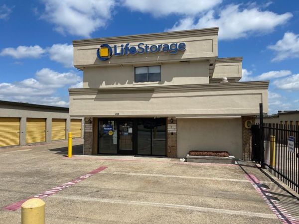 Extra Space Storage - 3573 - Garland - Broadway Blvd