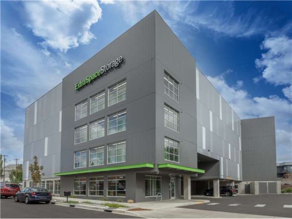 Extra Space Storage - 7372 - Tigard - Atlanta St