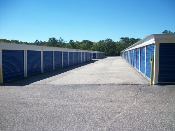 Lock And Leave Self Storage of Manahawkin
