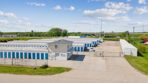 Forward Storage Waterloo