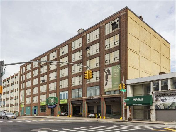 Extra Space Storage - 0732 - Long Island City - Northern Bl